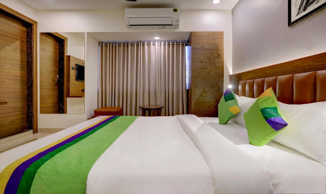 Standard Double Room,1487650636:JPEG
